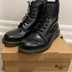 Men’s Dr. Martens 1460 black boots